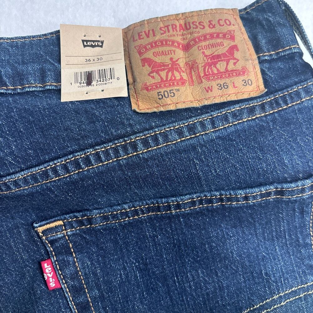 Levi's 505 Regular Eco Ease Straight Leg Jeans Mens 36x30 Dark Wash NWT 2195 - Picture 4 of 7
